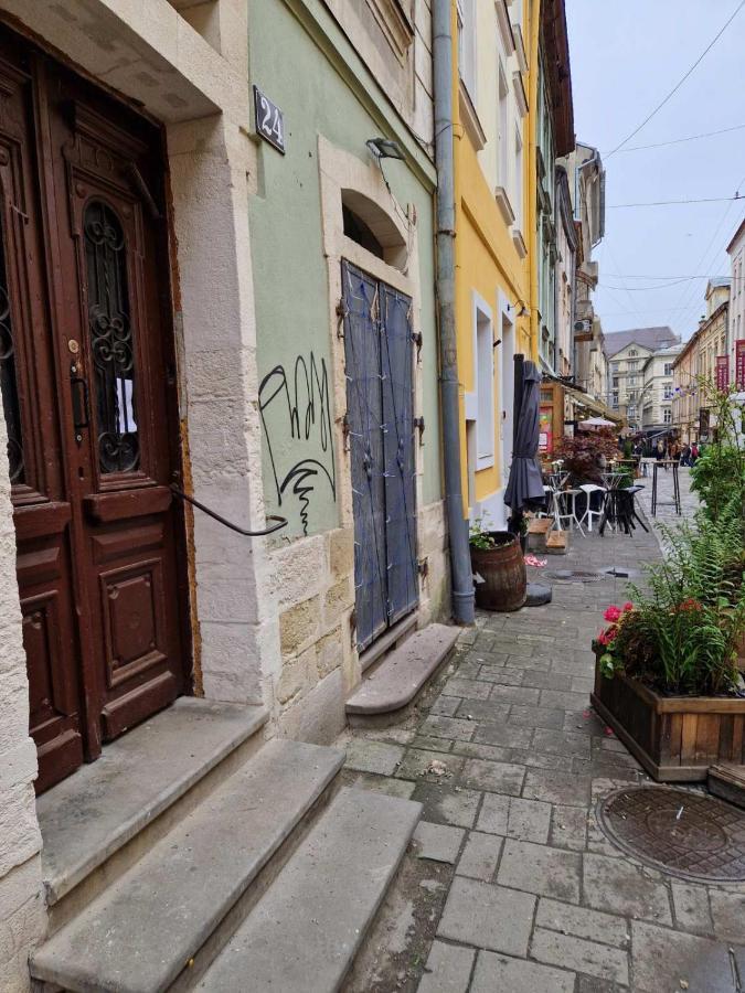 Sweethome Lviv Extérieur photo
