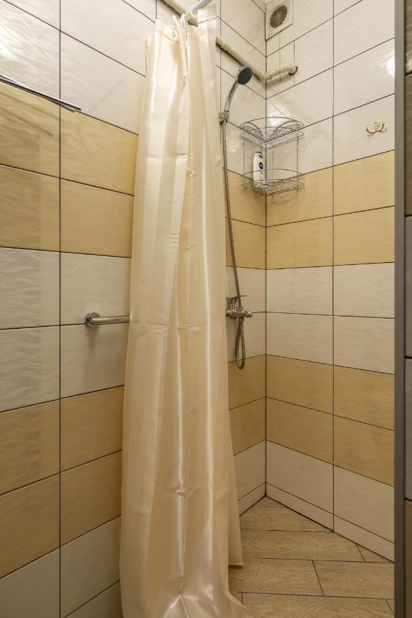 Sweethome Lviv Extérieur photo